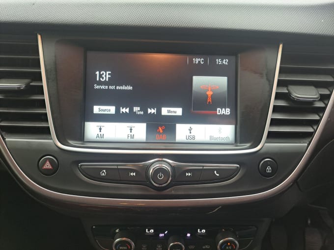 2025 Vauxhall Crossland X