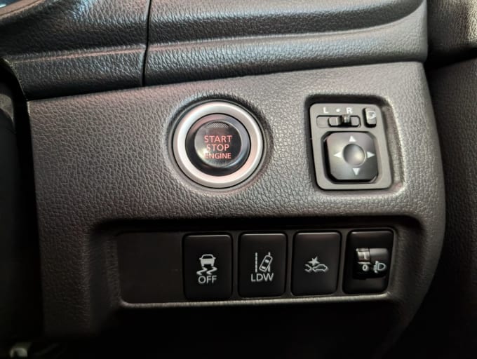 2025 Mitsubishi L200