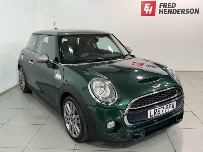 2025 Mini Hatch
