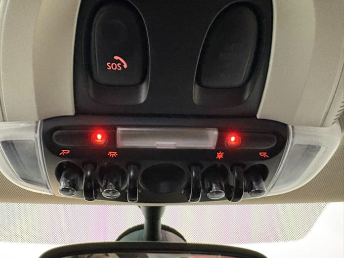 2025 Mini Hatch