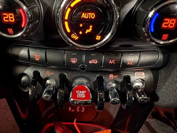 2025 Mini Hatch