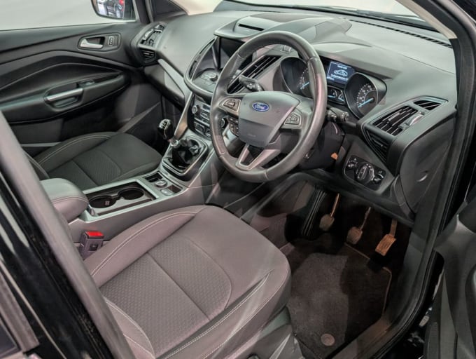 2025 Ford Kuga