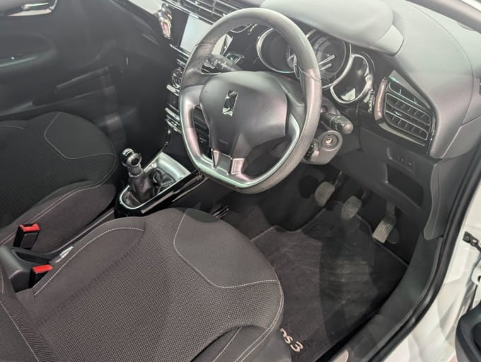 2025 Ds Automobiles Ds 3