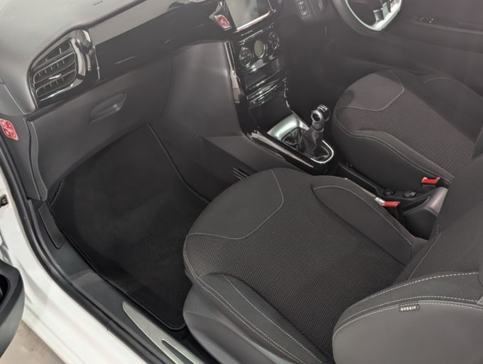 2025 Ds Automobiles Ds 3