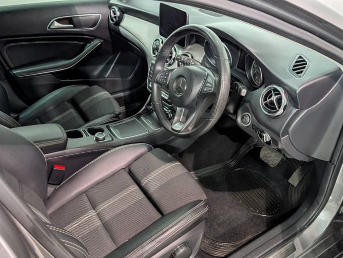 2025 Mercedes-benz Gla