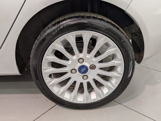 2025 Ford Fiesta