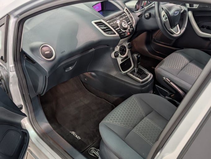 2025 Ford Fiesta