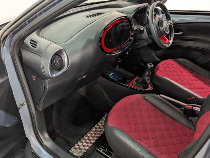 2025 Toyota Aygo X
