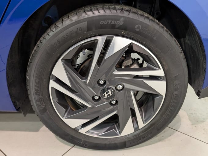2025 Hyundai I20