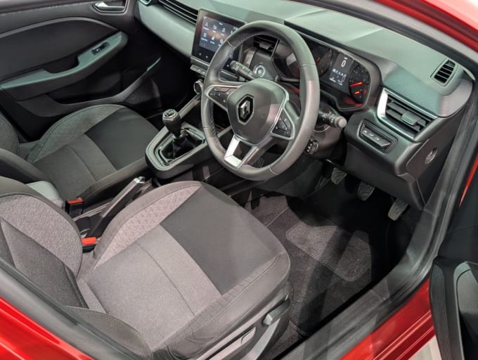 2025 Renault Clio