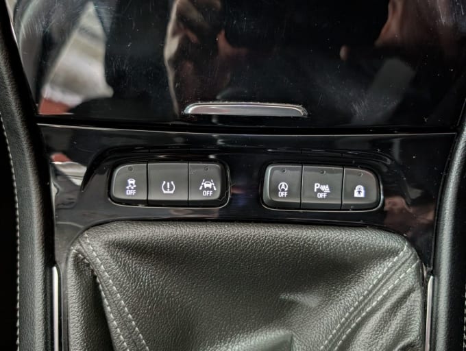 2025 Vauxhall Grandland X