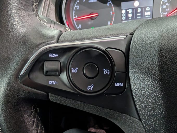 2025 Vauxhall Grandland X