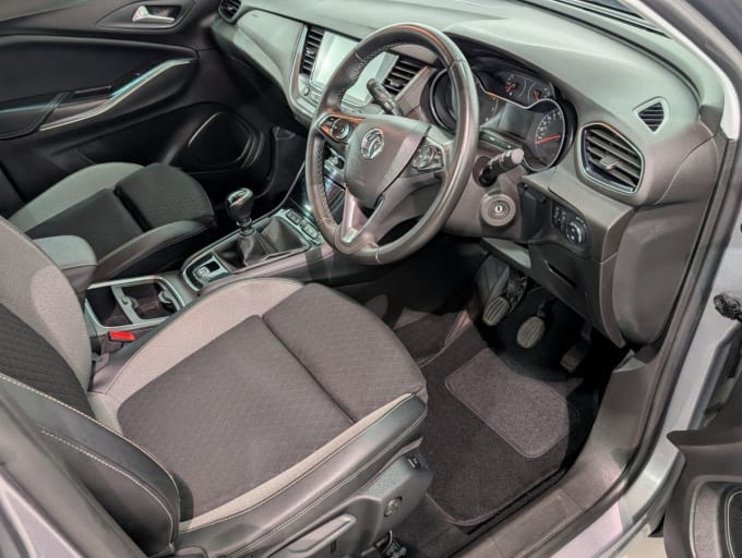 2025 Vauxhall Grandland X