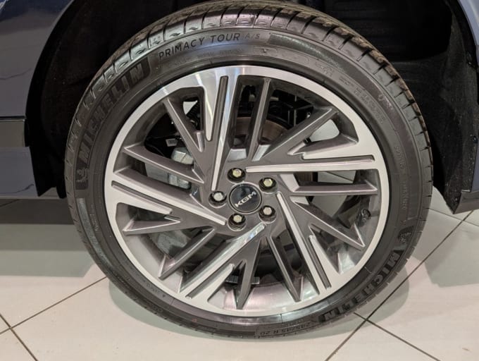2025 Kgm Actyon