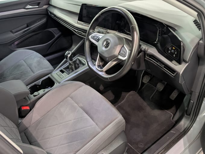 2025 Volkswagen Golf