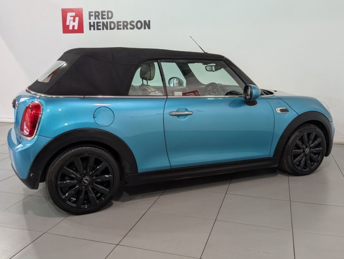 2025 Mini Convertible
