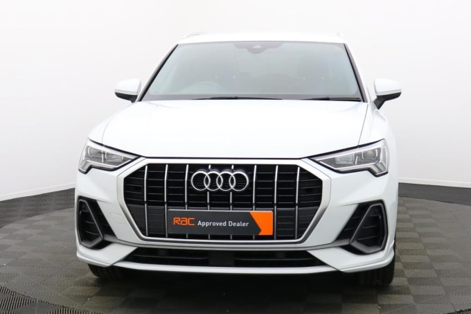 2024 Audi Q3