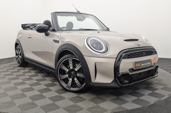 2024 Mini Convertible