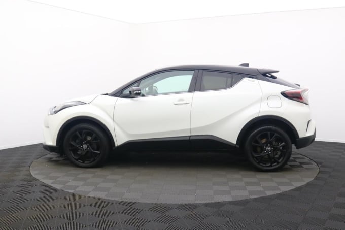 2024 Toyota Chr