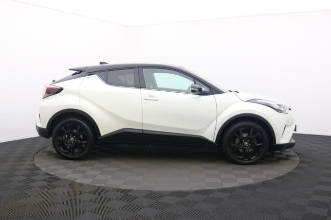 2024 Toyota Chr