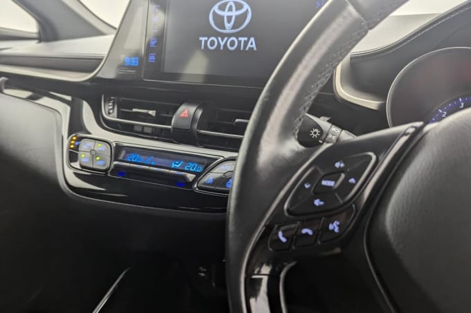 2024 Toyota Chr