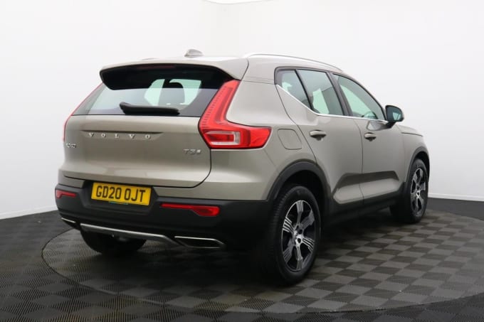 2024 Volvo Xc40