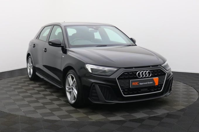 2024 Audi A1