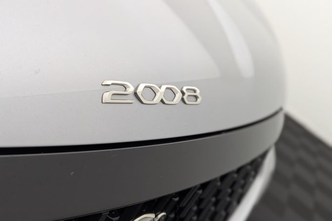 2024 Peugeot 2008