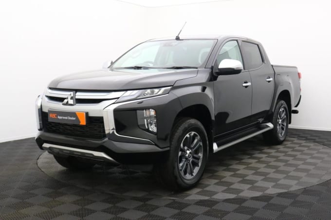 2024 Mitsubishi L200