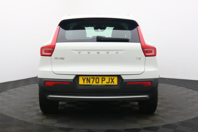 2024 Volvo Xc40