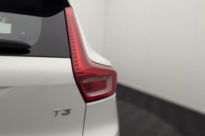 2024 Volvo Xc40