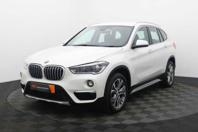 2024 BMW X1