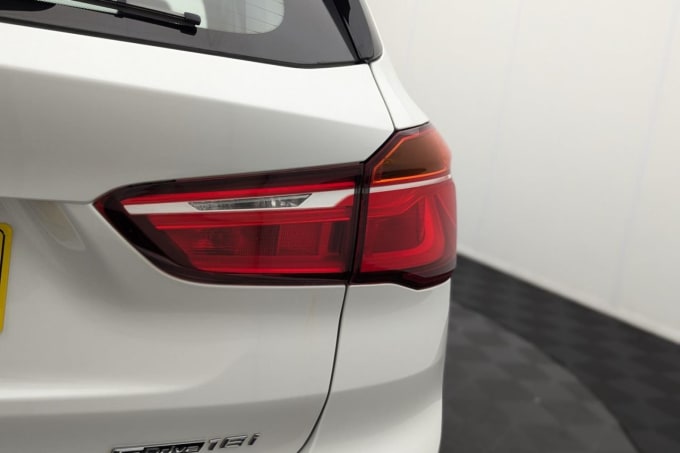 2024 BMW X1