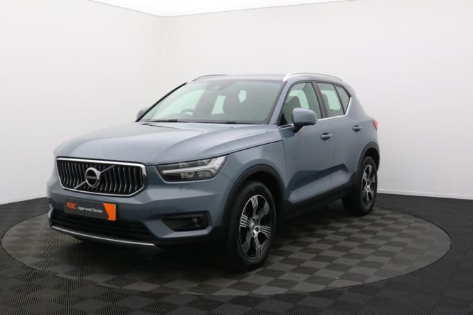 2024 Volvo Xc40