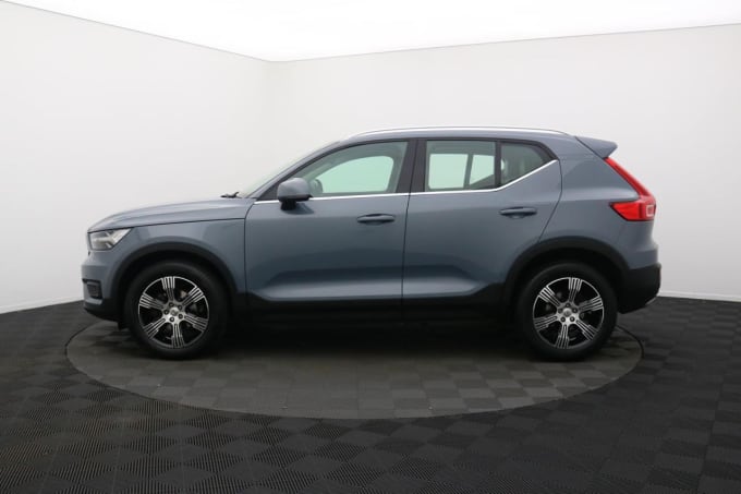 2024 Volvo Xc40