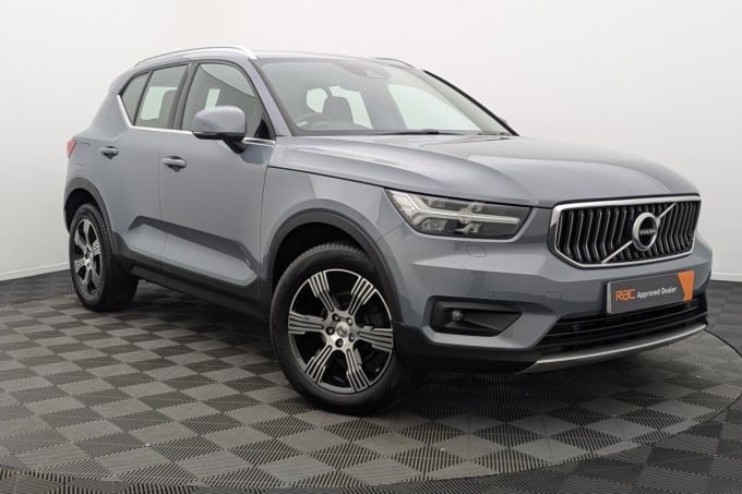 2024 Volvo Xc40