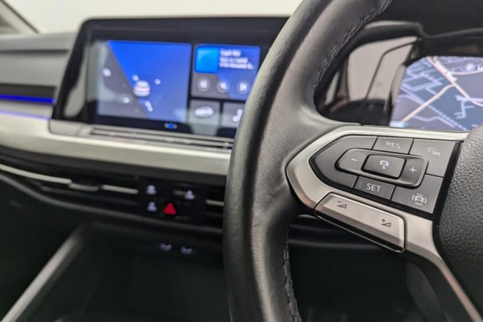 2025 Volkswagen Golf