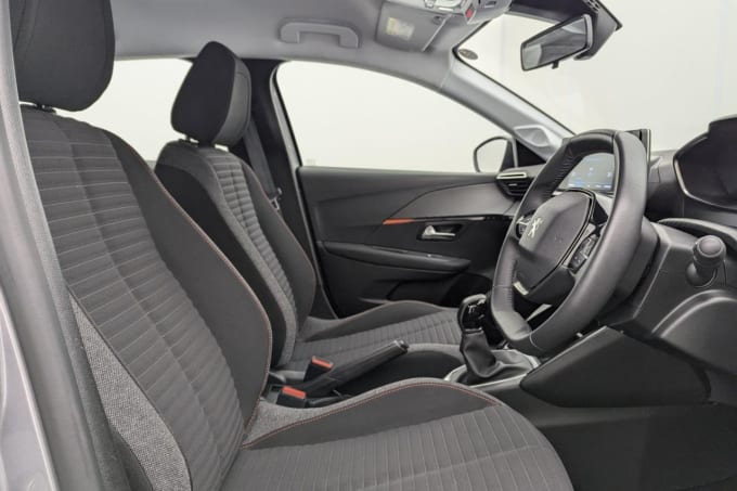 2025 Peugeot 208