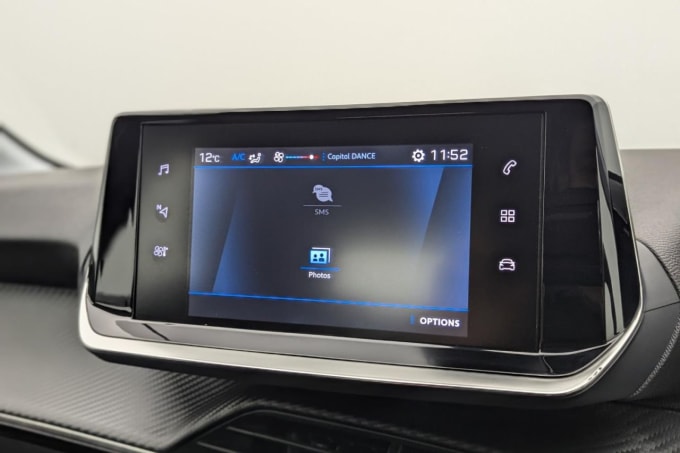 2025 Peugeot 208