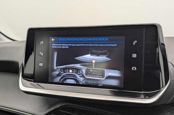 2025 Peugeot 208