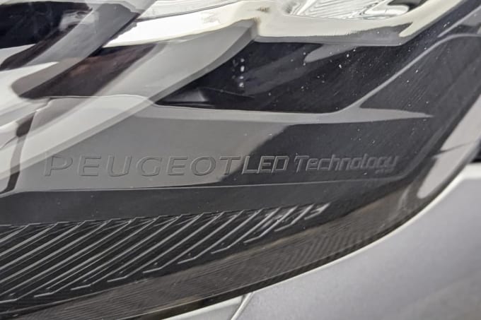 2025 Peugeot 208