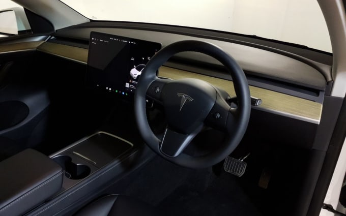 2025 Tesla Model Y