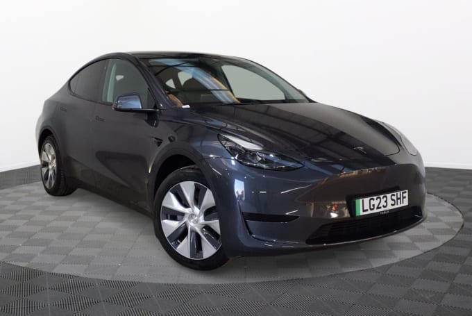 2025 Tesla Model Y