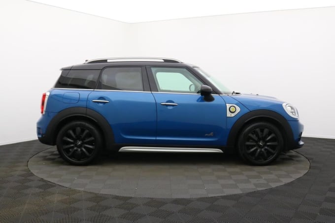 2025 Mini Countryman