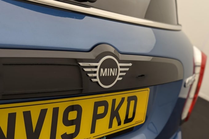 2025 Mini Countryman