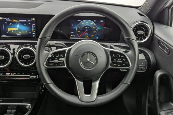 2025 Mercedes-benz A-class