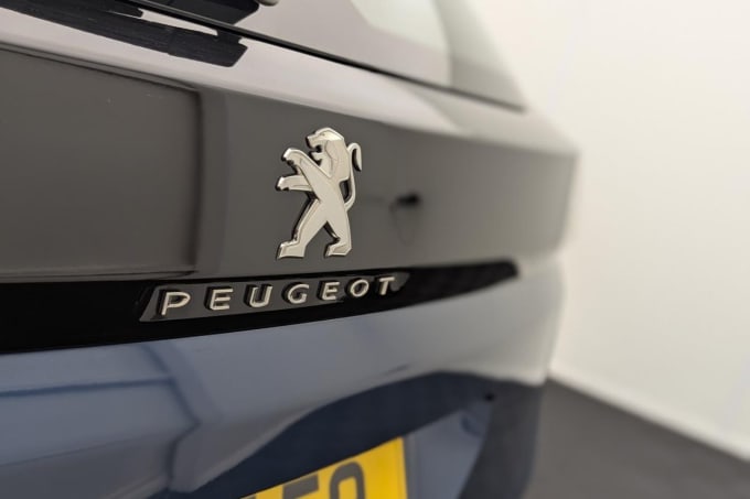 2025 Peugeot 3008