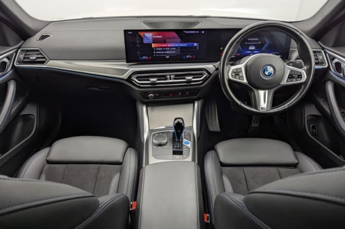 2025 BMW I4