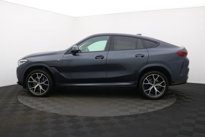 2025 BMW X6