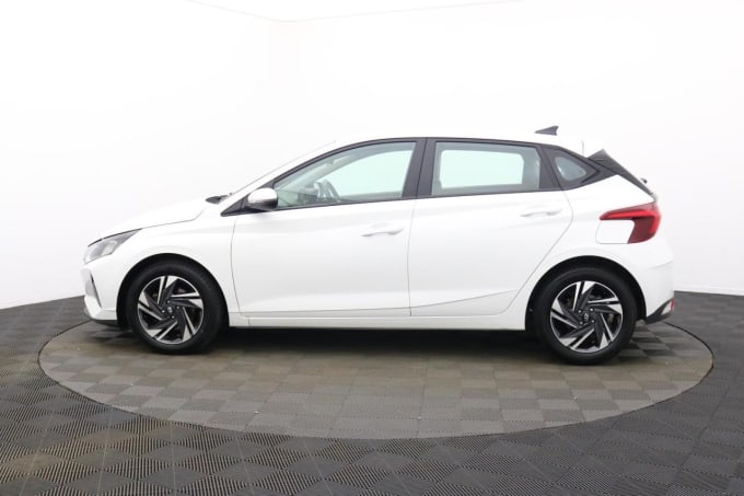 2025 Hyundai I20